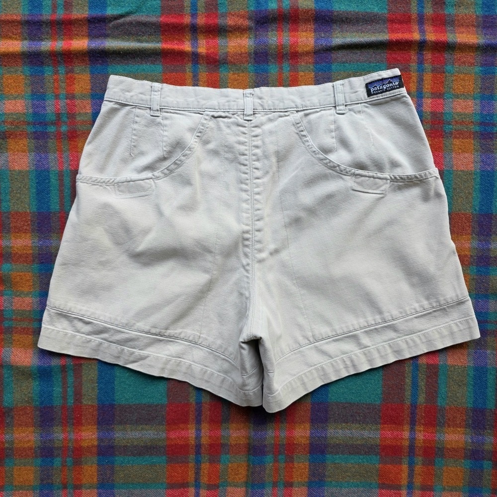 Vintage 90s Patagonia Stand Up Shorts Size 32 Khaki Hiking Gorpcore Canvas 80s